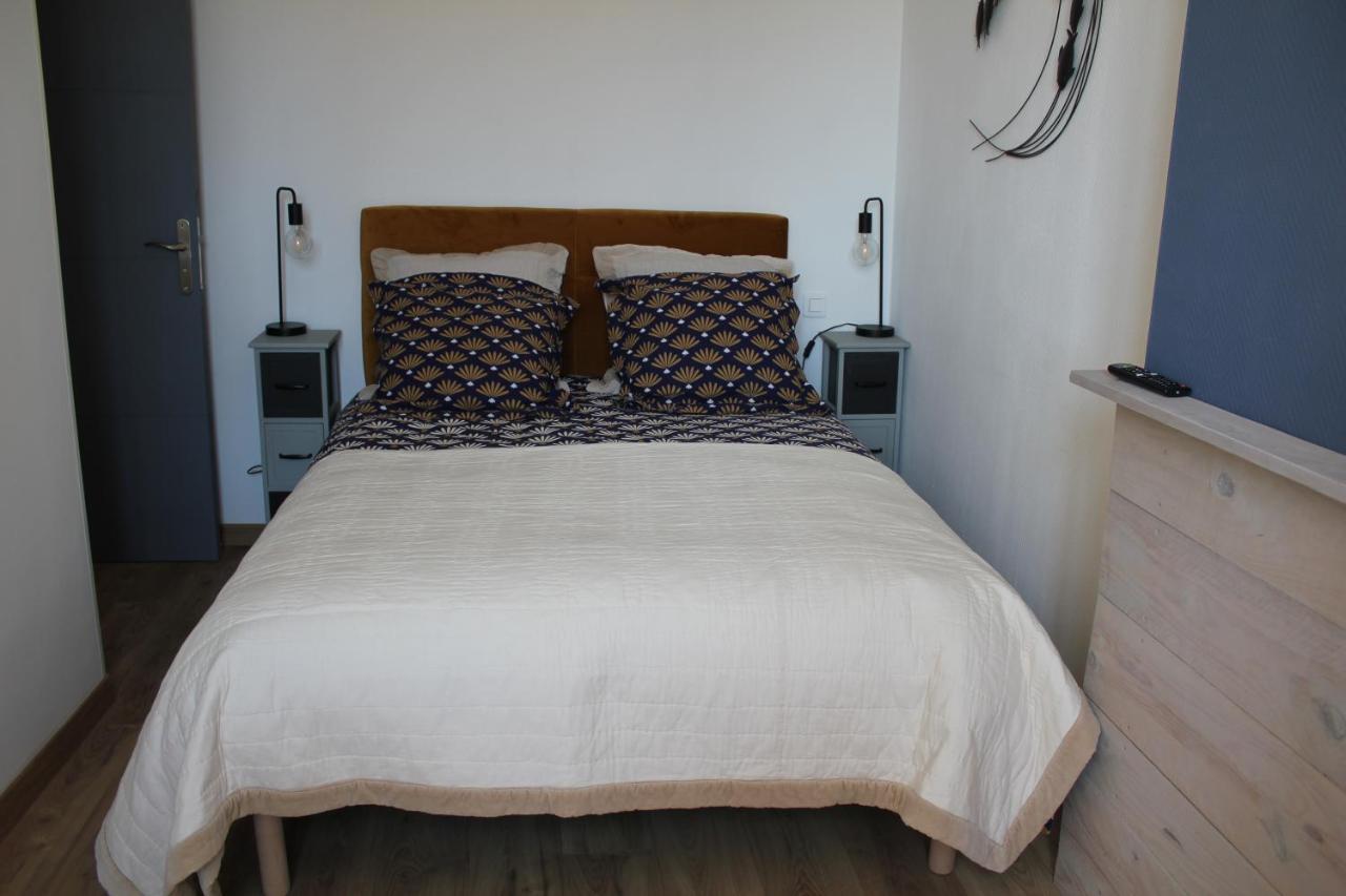 Résidence ESMERALDA meublé de tourisme 3 étoiles Rochefort-sur-Mer Extérieur photo